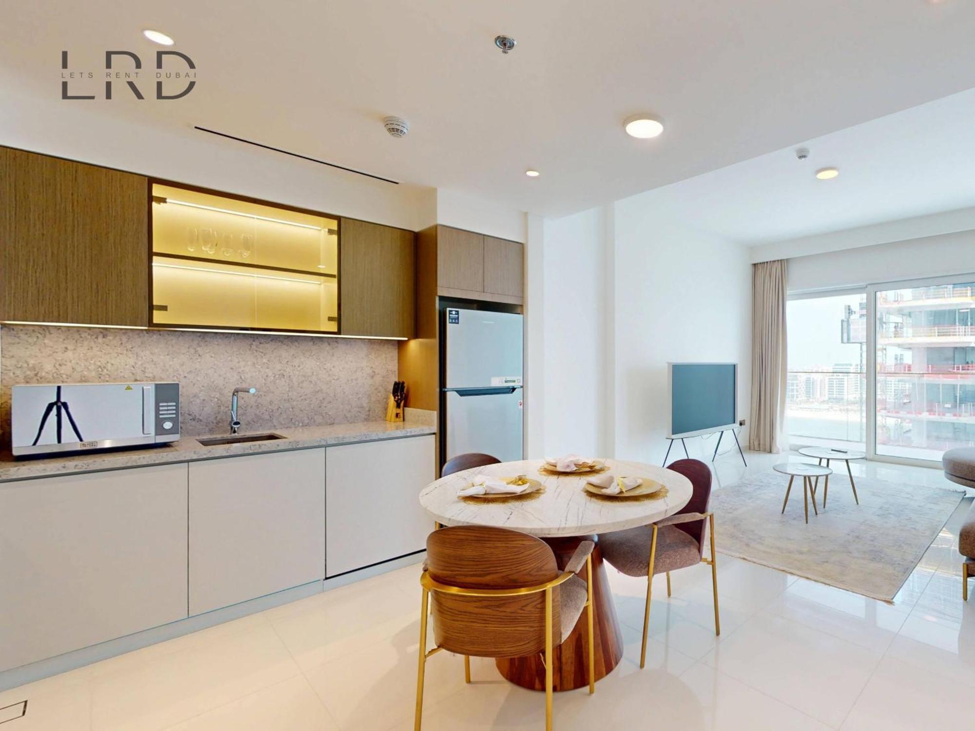 Apartment Waterfront 1br With Private Access