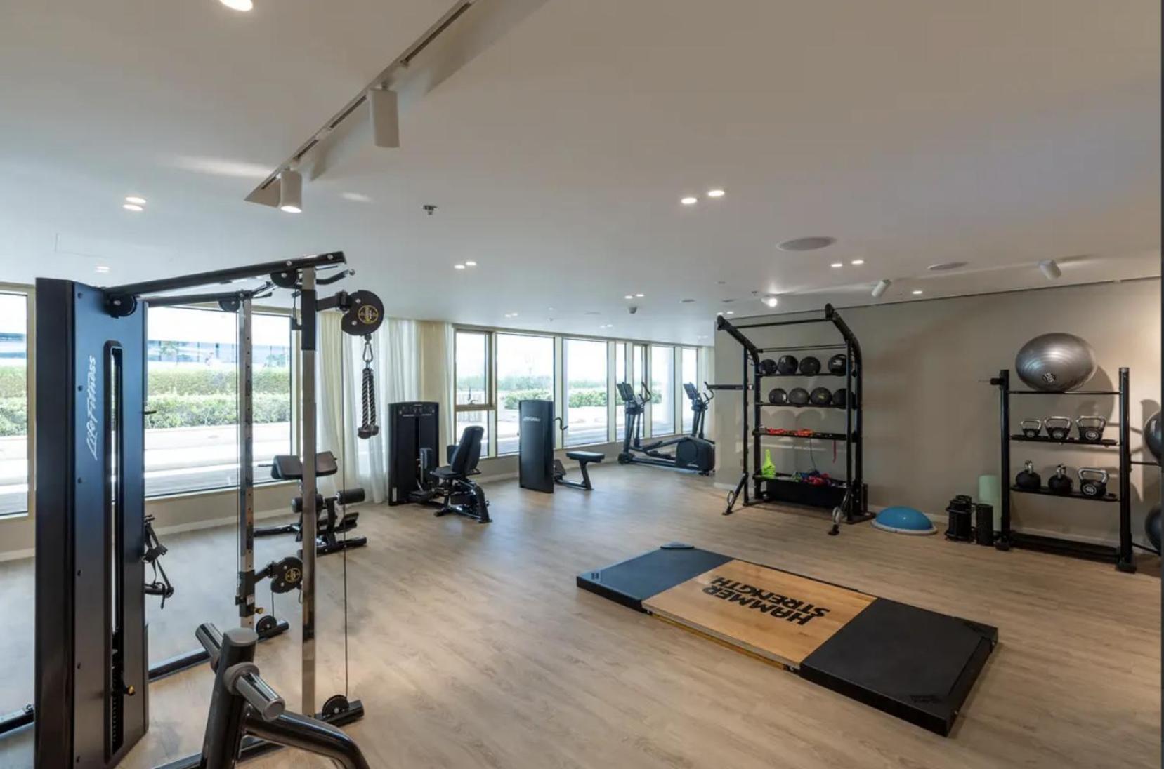 Waterfront 1 Bedroom - Private - Emaar Beachfront Apartment *