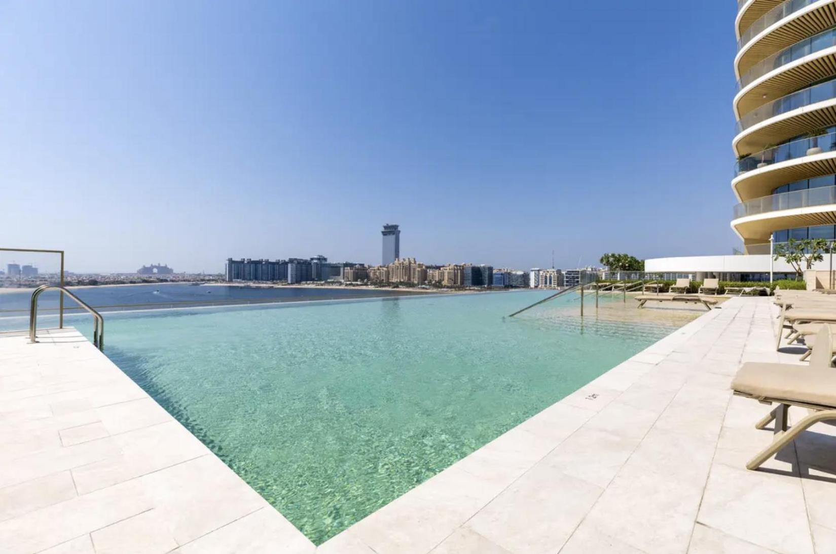 Waterfront 1 Bedroom - Private - Emaar Beachfront Apartment Dubai